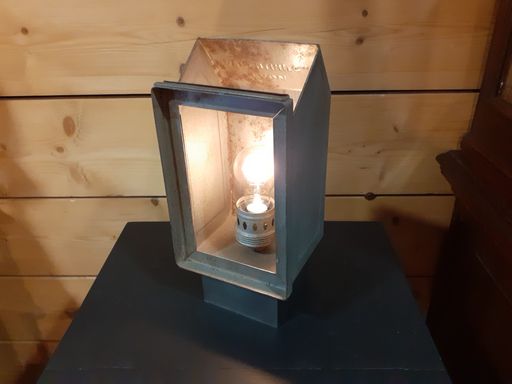 lampe steampunk tiroir d'atelier